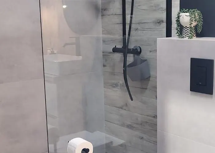 Przy Plazy W Redlowie